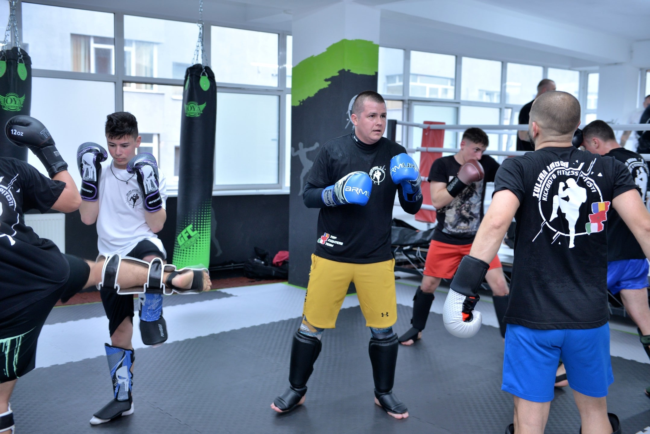 Antrenament kickboxing Pitesti 15
