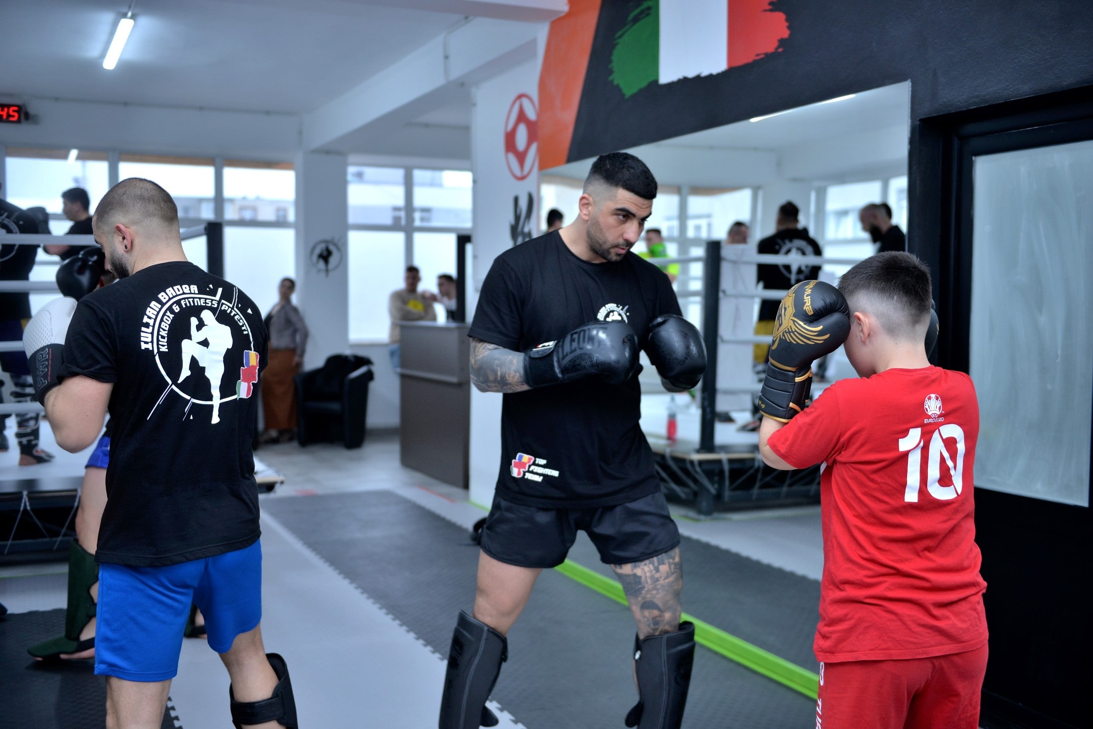 Antrenament kickboxing Pitesti 3