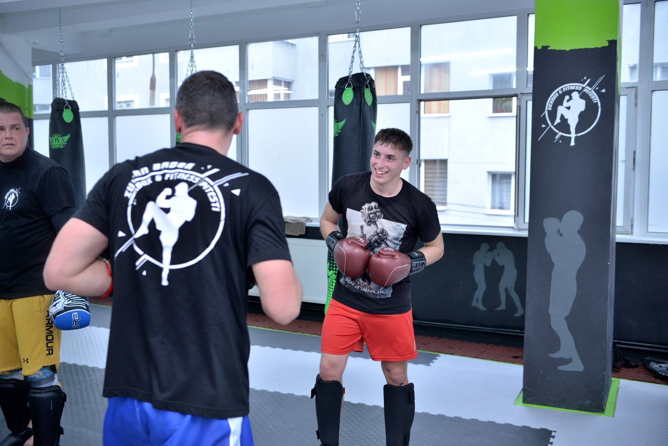 Antrenament kickboxing Pitesti 1